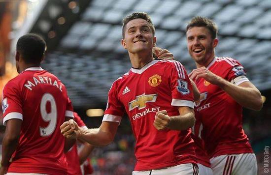 次关注到B 次关注到B